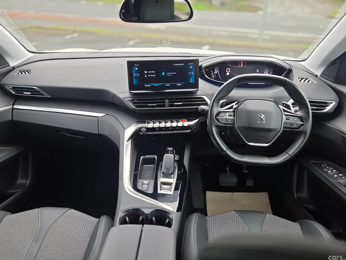 Peugeot 3008 SUV, Diesel, 2022, White