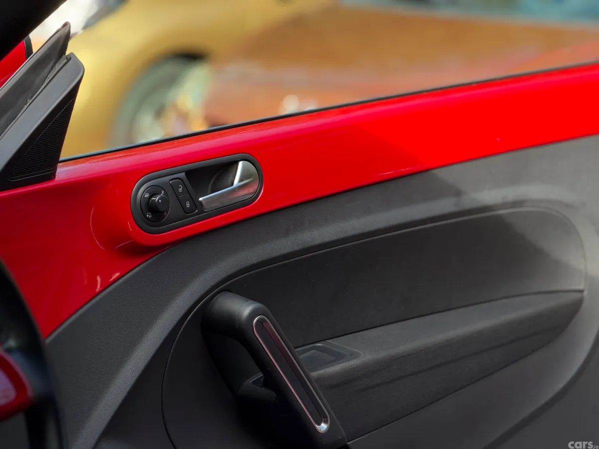 Volkswagen Beetle Hatchback, Petrol, 2013, Red