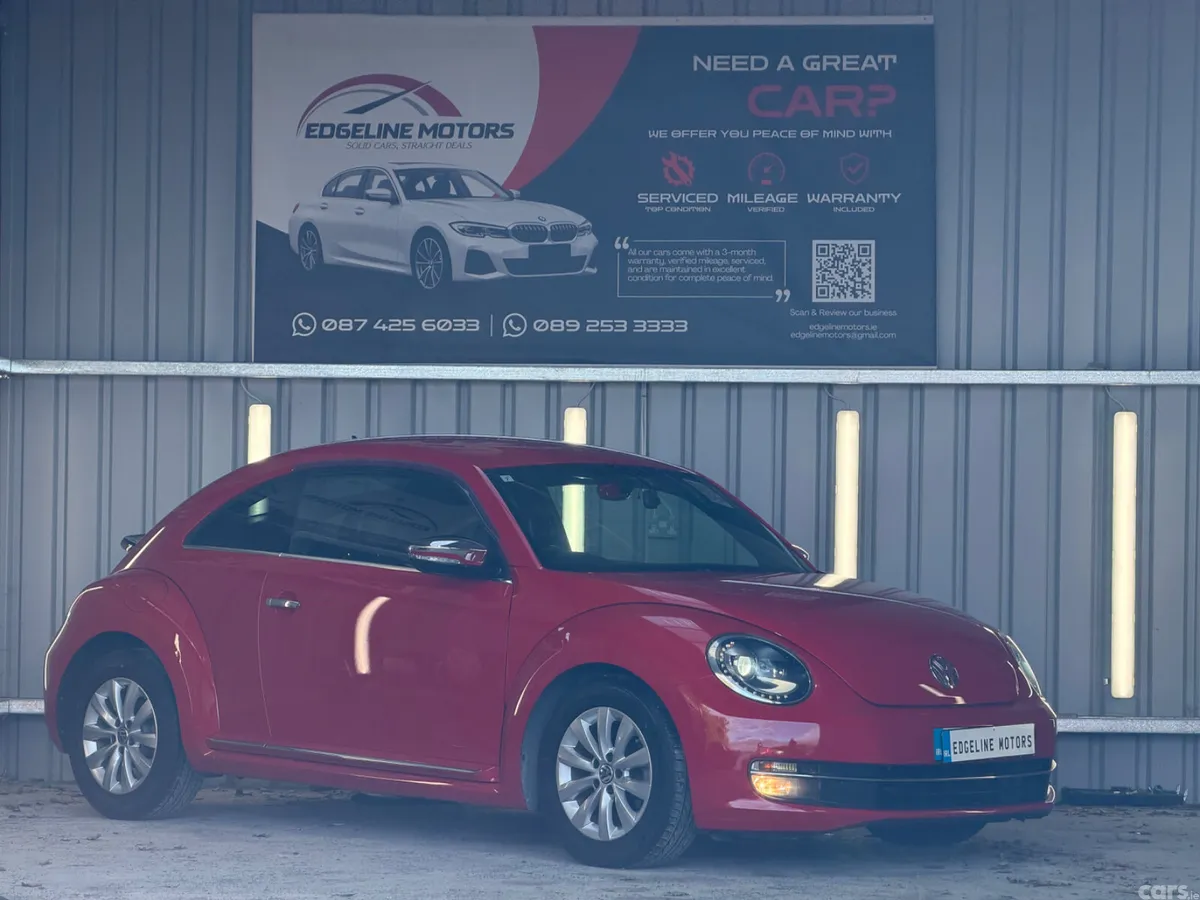 Volkswagen Beetle Hatchback, Petrol, 2013, Red