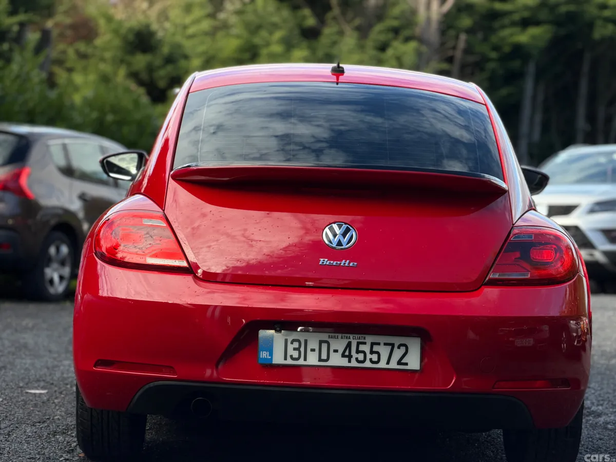 Volkswagen Beetle Hatchback, Petrol, 2013, Red