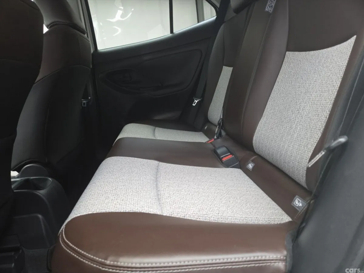 Toyota Yaris Cross SUV, Petrol Hybrid, 2021, White