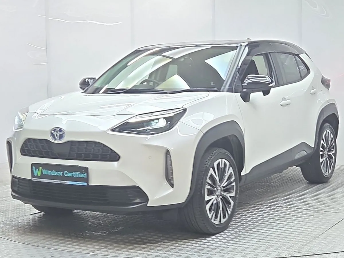 Toyota Yaris Cross SUV, Petrol Hybrid, 2021, White