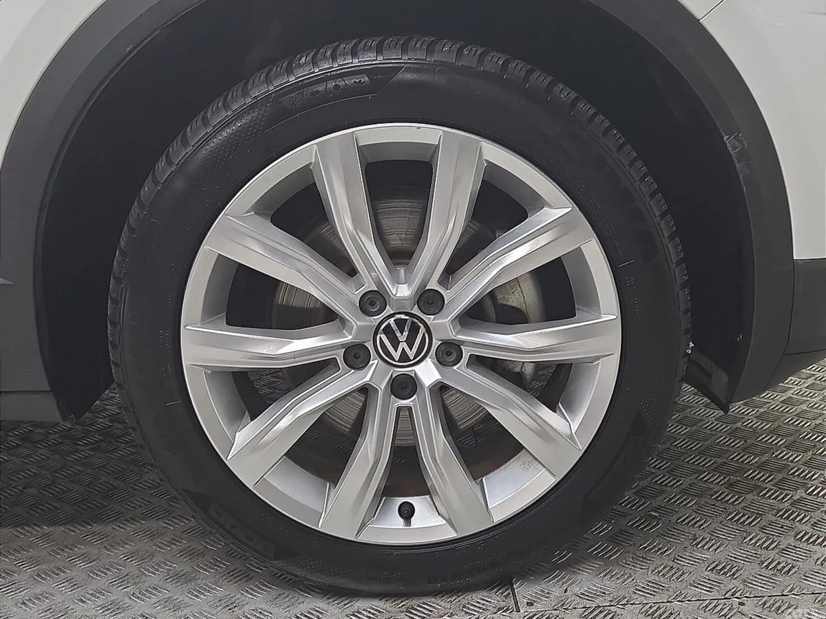 Volkswagen T-Roc SUV, Diesel, 2021, White