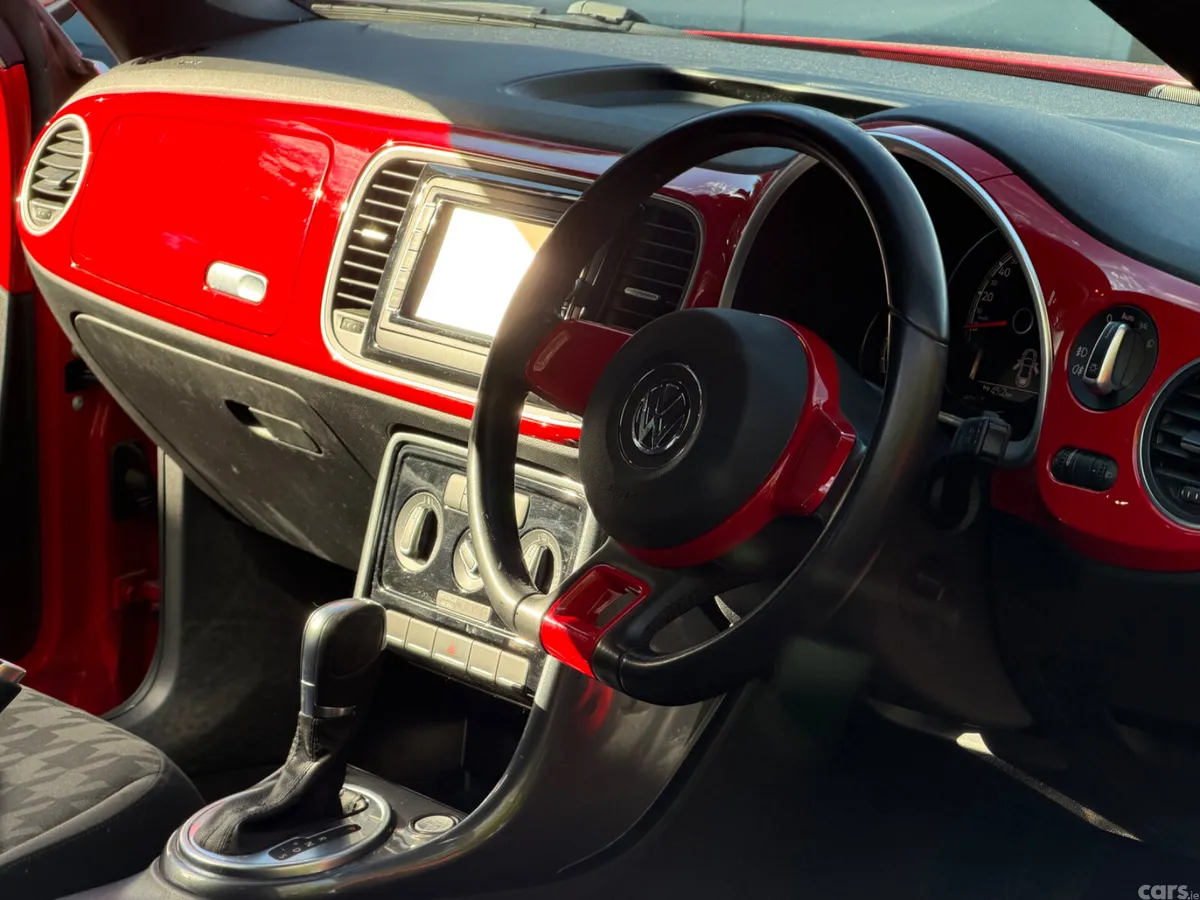 Volkswagen Beetle Hatchback, Petrol, 2018, Red