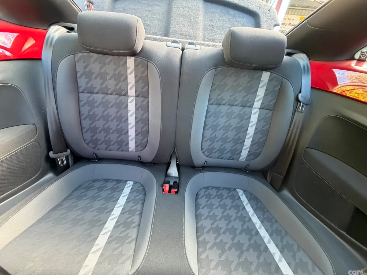 Volkswagen Beetle Hatchback, Petrol, 2018, Red
