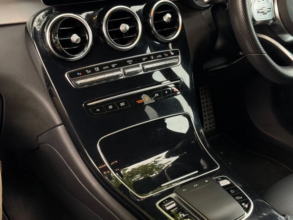 Mercedes-Benz GLC SUV, Petrol Plug-in Hybrid, 2022, Grey