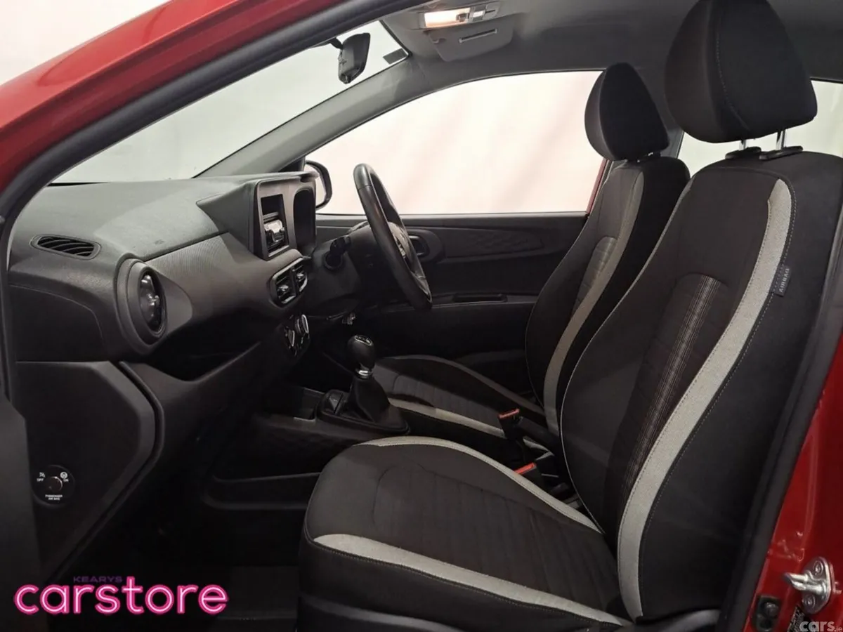 Hyundai i10 Hatchback, Petrol, 2024, Red