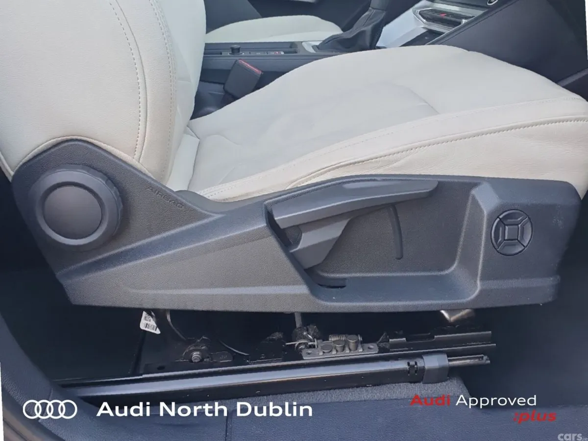 Audi Q3 SUV, Petrol, 2021, Blue