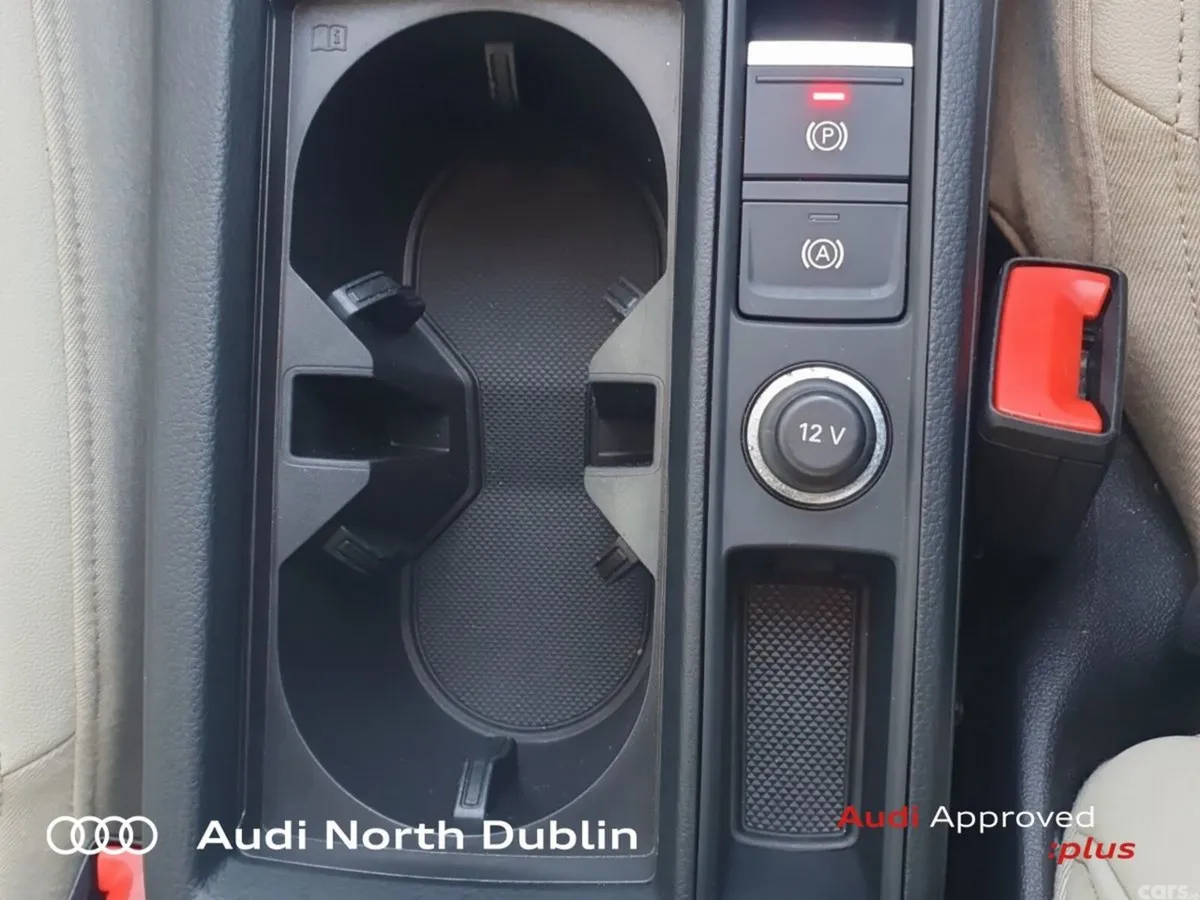 Audi Q3 SUV, Petrol, 2021, Blue