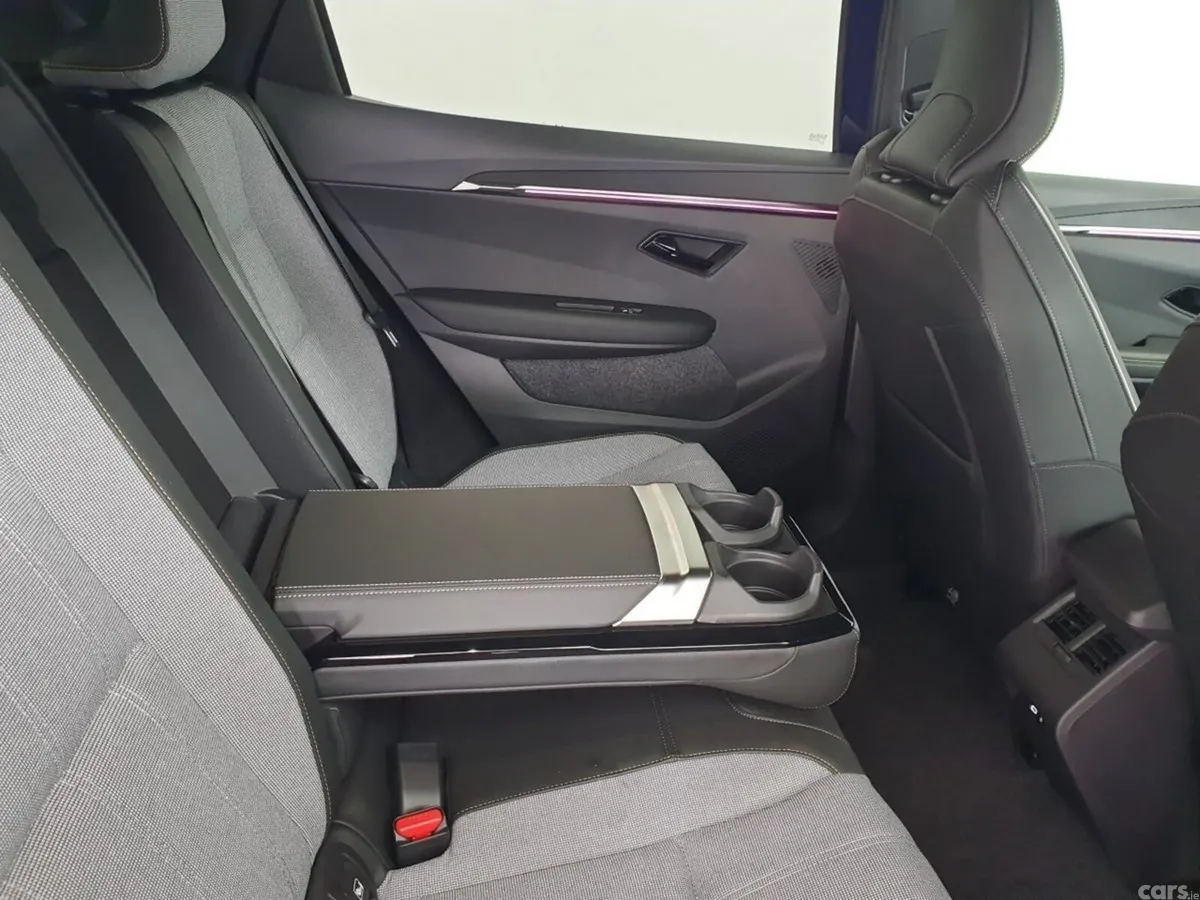 Renault Scenic E-Tech SUV, Electric, 2026, Blue