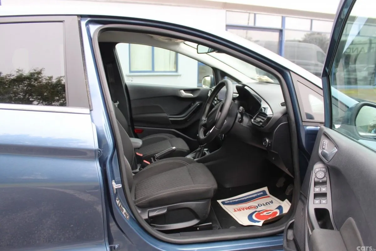 Ford Fiesta Hatchback, Petrol, 2023, Blue
