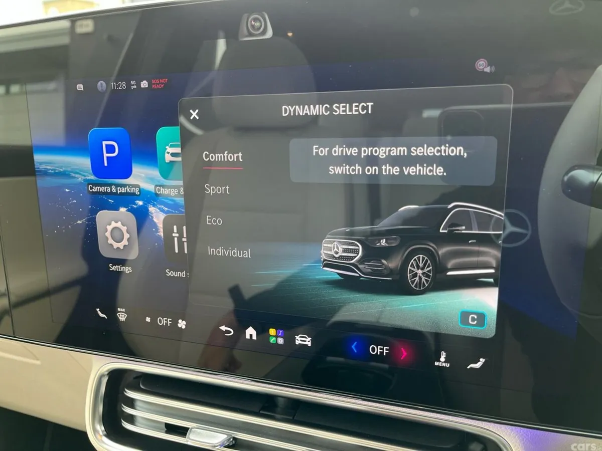 Mercedes-Benz GLB SUV, Electric, 2026, Black