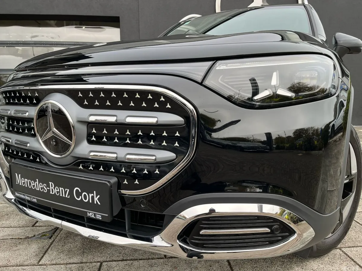 Mercedes-Benz GLB SUV, Electric, 2026, Black