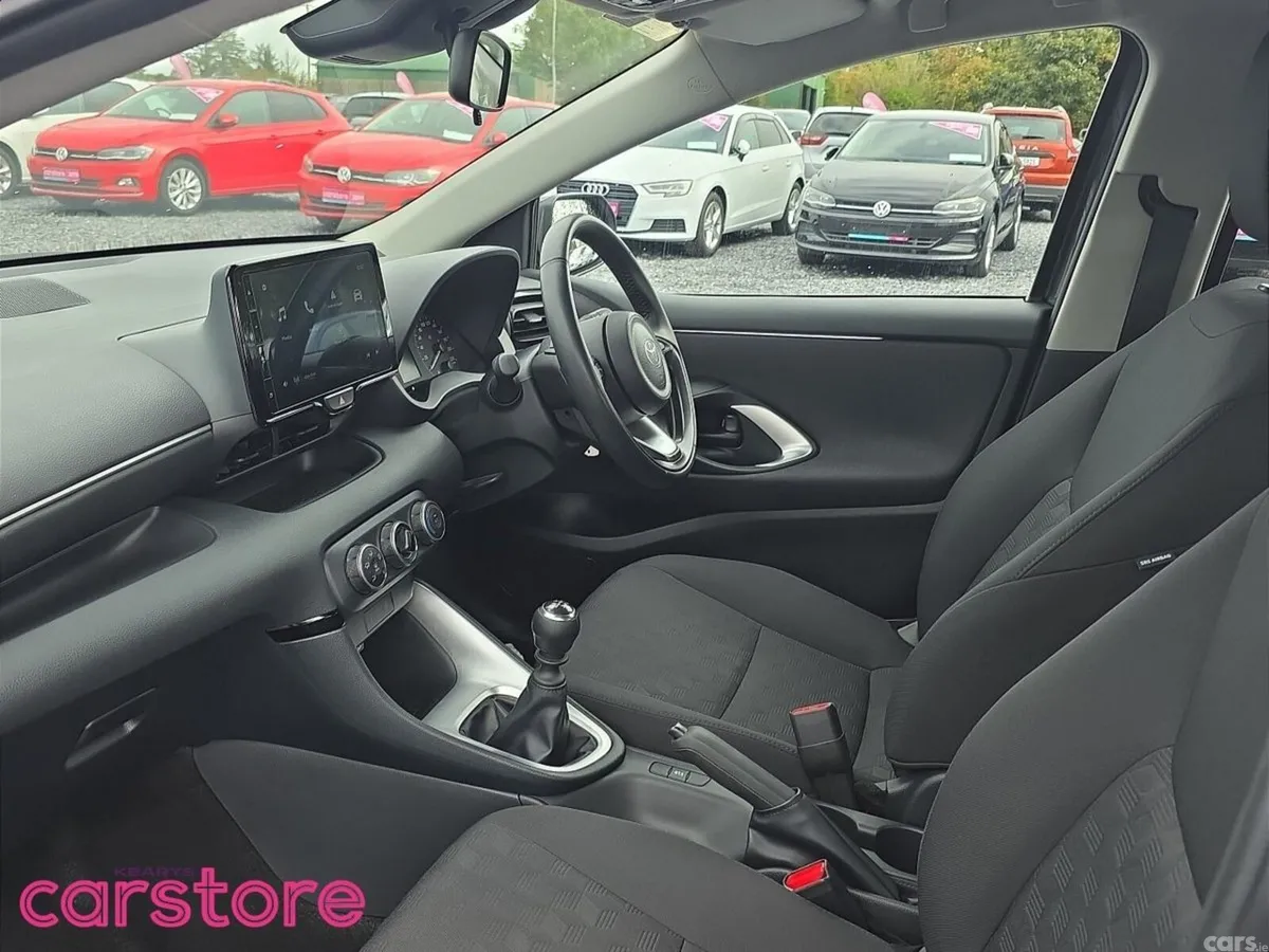 Toyota Yaris Hatchback, Petrol, 2024, Grey