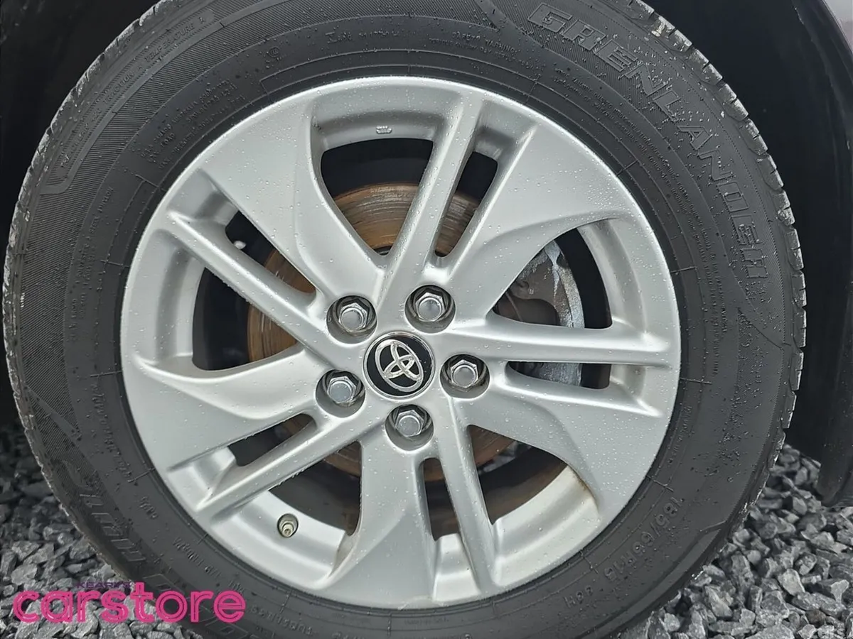 Toyota Yaris Hatchback, Petrol, 2024, Grey