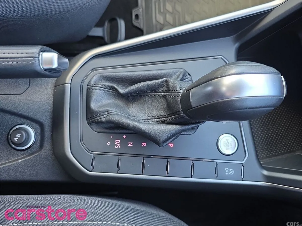 Volkswagen Polo Hatchback, Petrol, 2019, Black
