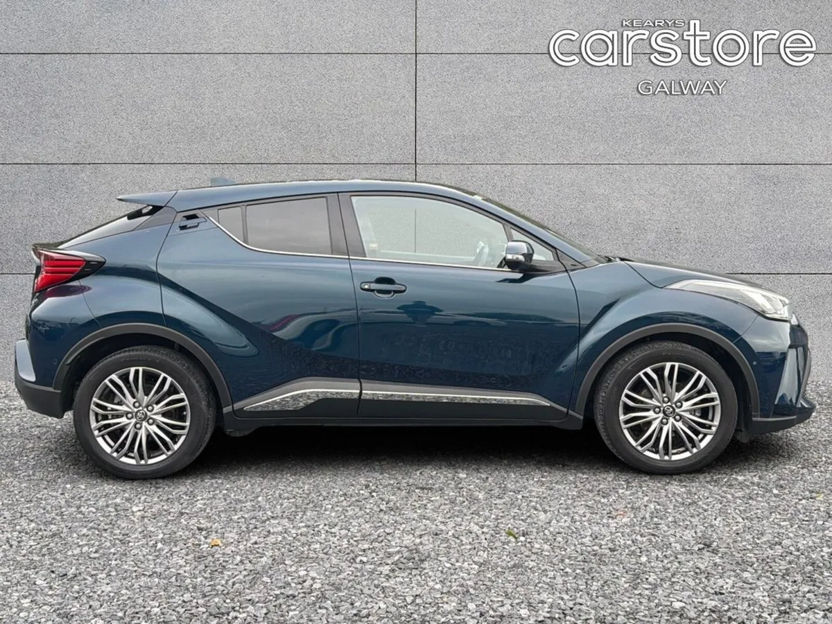 Toyota C-HR Hatchback, Petrol Hybrid, 2023, Blue