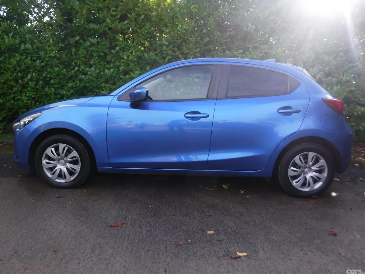 Mazda Demio Hatchback, Petrol, 2017, Blue