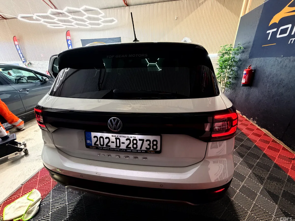 Volkswagen T-Cross SUV, Petrol, 2020, White