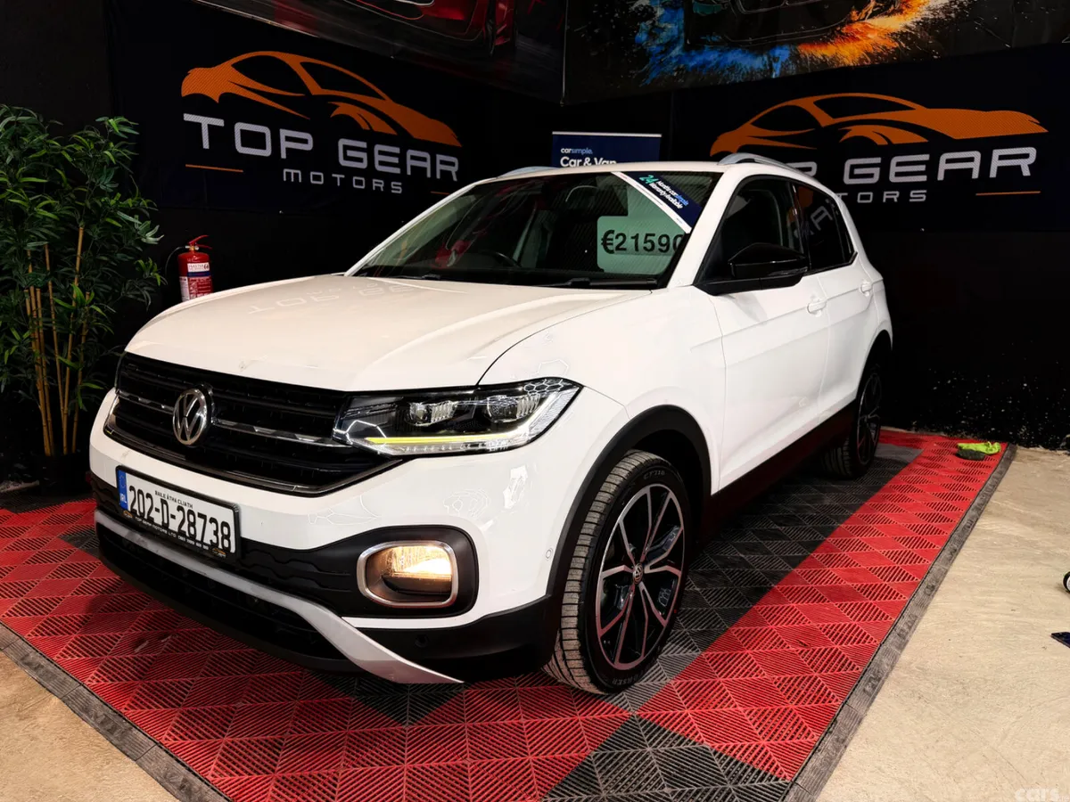 Volkswagen T-Cross SUV, Petrol, 2020, White