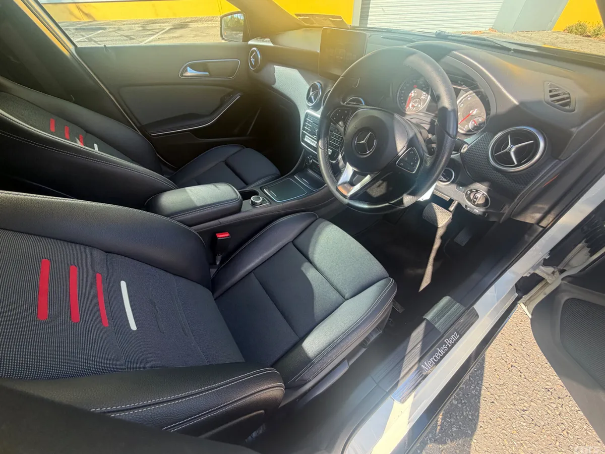 Mercedes-Benz A-Class Hatchback, Petrol, 2017, Black