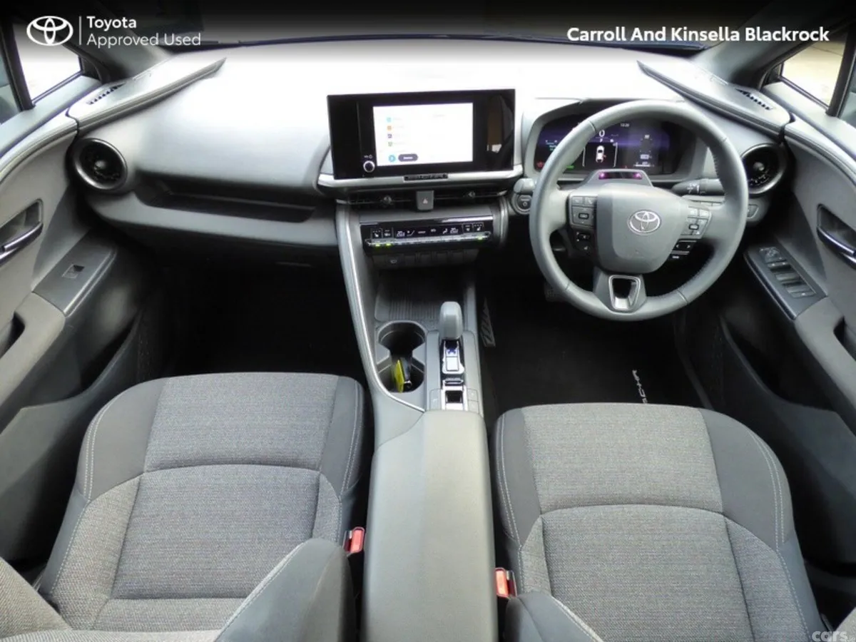 Toyota C-HR SUV, Petrol Hybrid, 2026, Blue