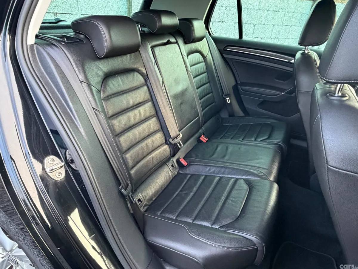 Volkswagen Golf Hatchback, Diesel, 2017, Black