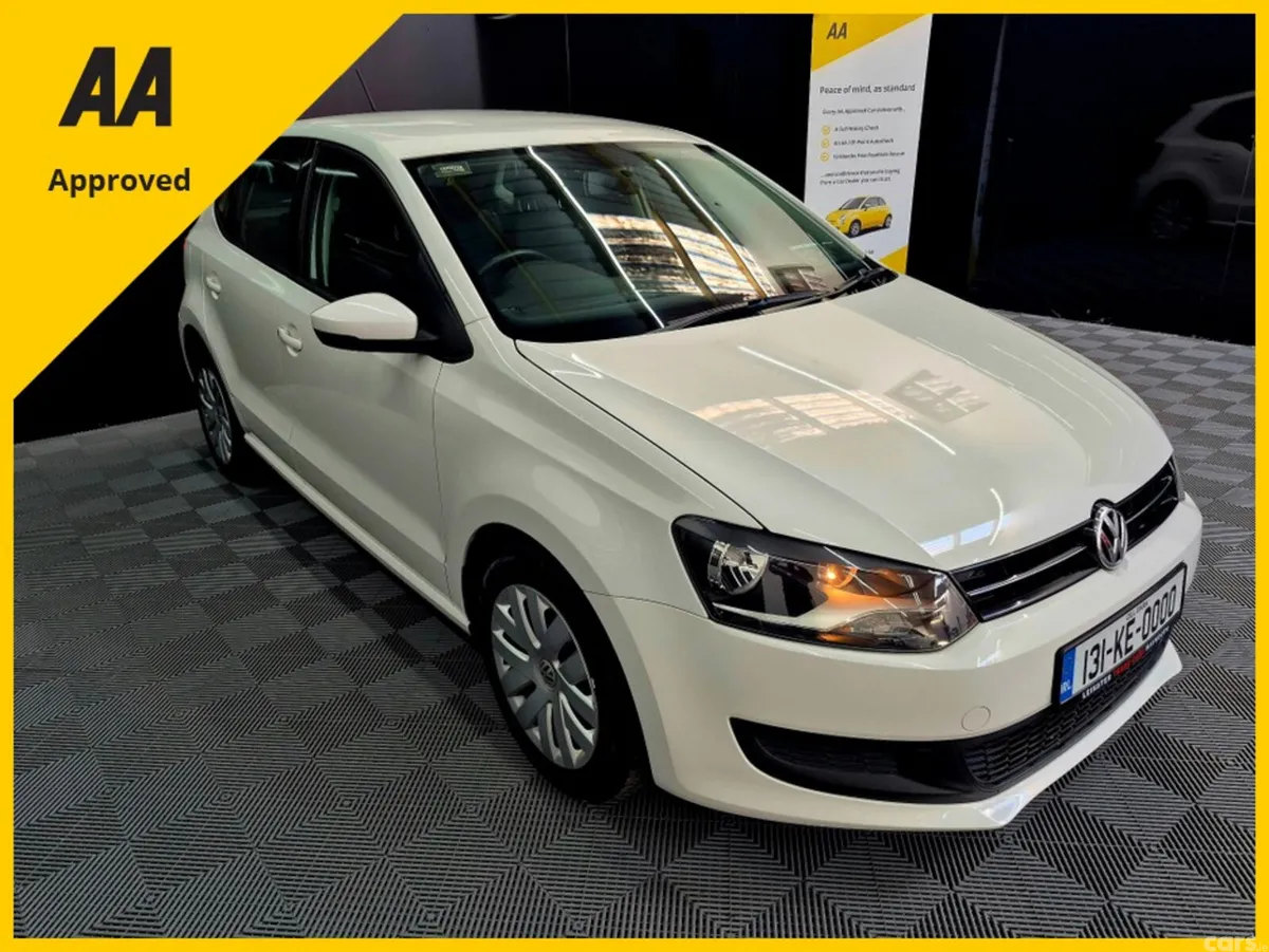 Volkswagen Polo Hatchback, Petrol, 2013, White