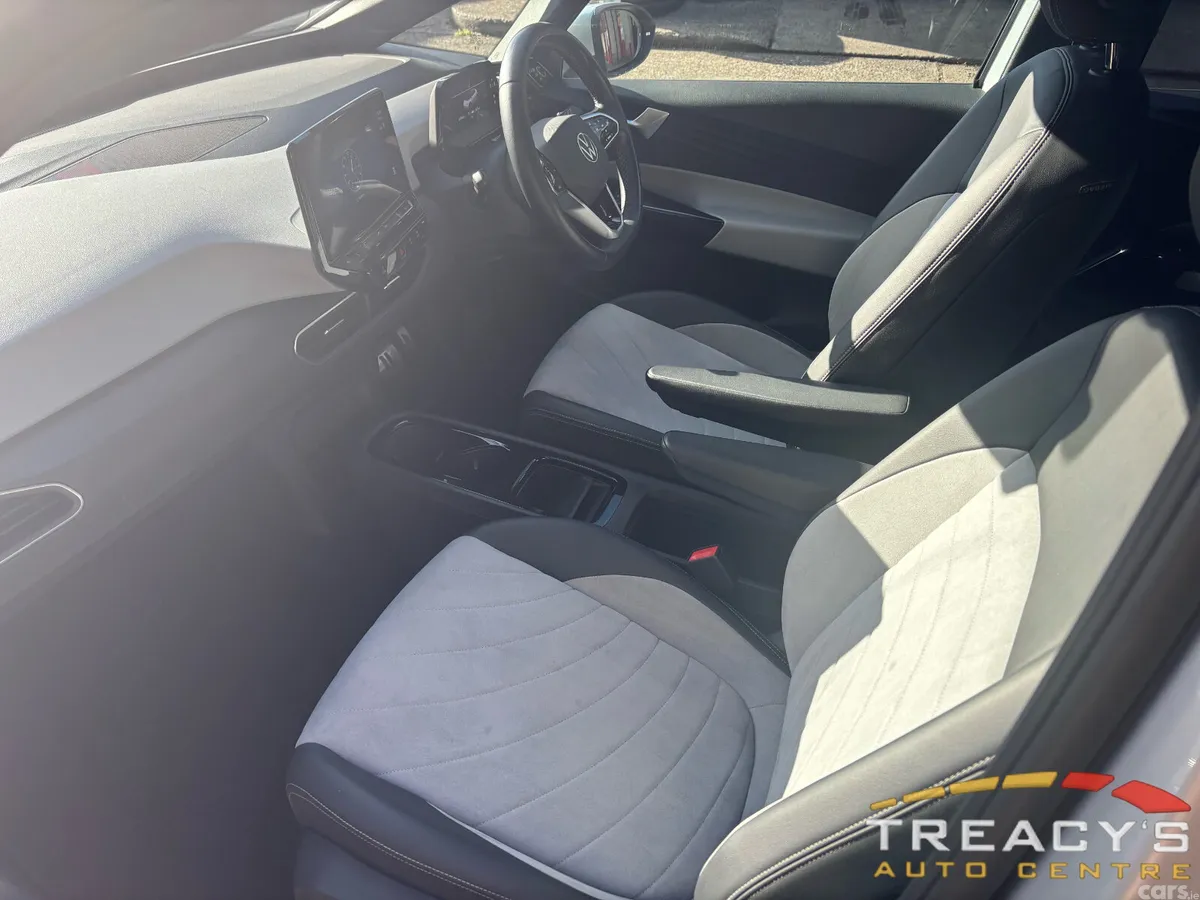 Volkswagen ID.3 Estate, Electric, 2023, Grey