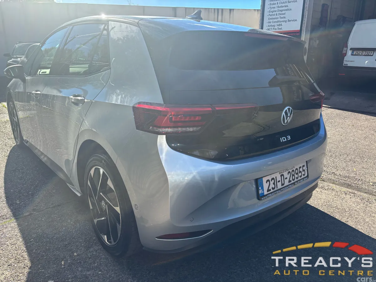 Volkswagen ID.3 Estate, Electric, 2023, Grey
