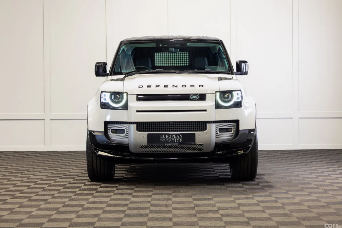 Land Rover Defender SUV, Diesel, 2022, White