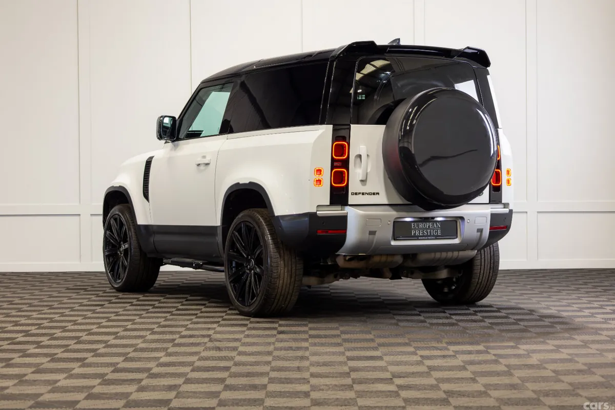 Land Rover Defender SUV, Diesel, 2022, White