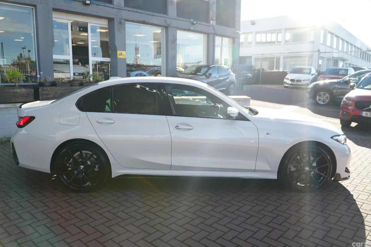 BMW 3-Series Saloon, Petrol Hybrid, 2025, White