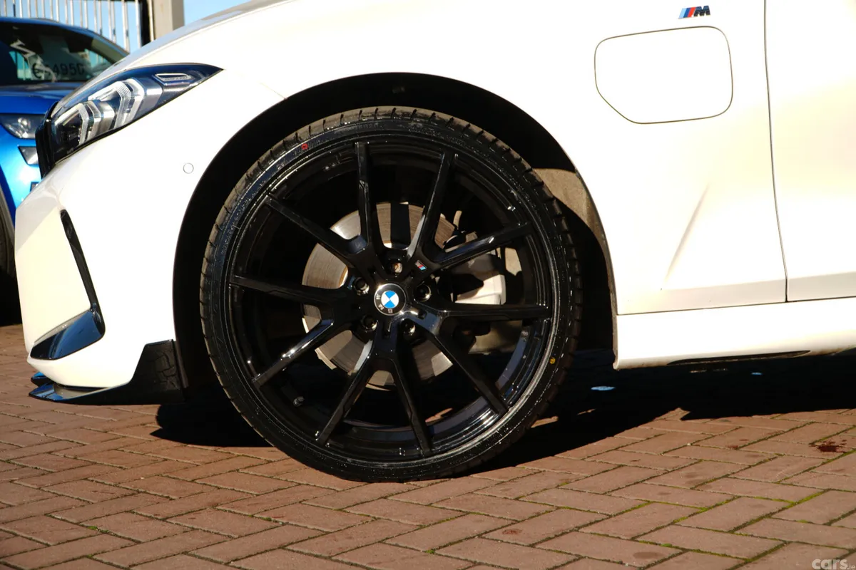 BMW 3-Series Saloon, Petrol Hybrid, 2025, White
