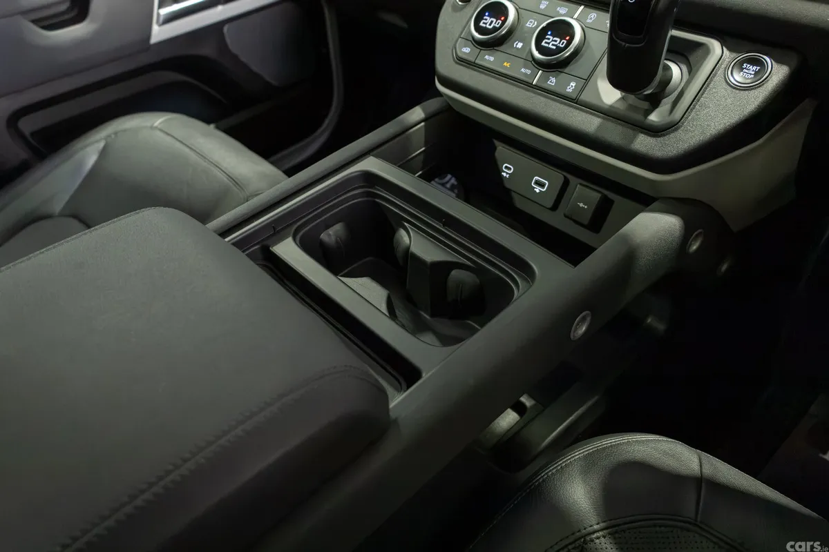 Land Rover Defender SUV, Diesel, 2022, White