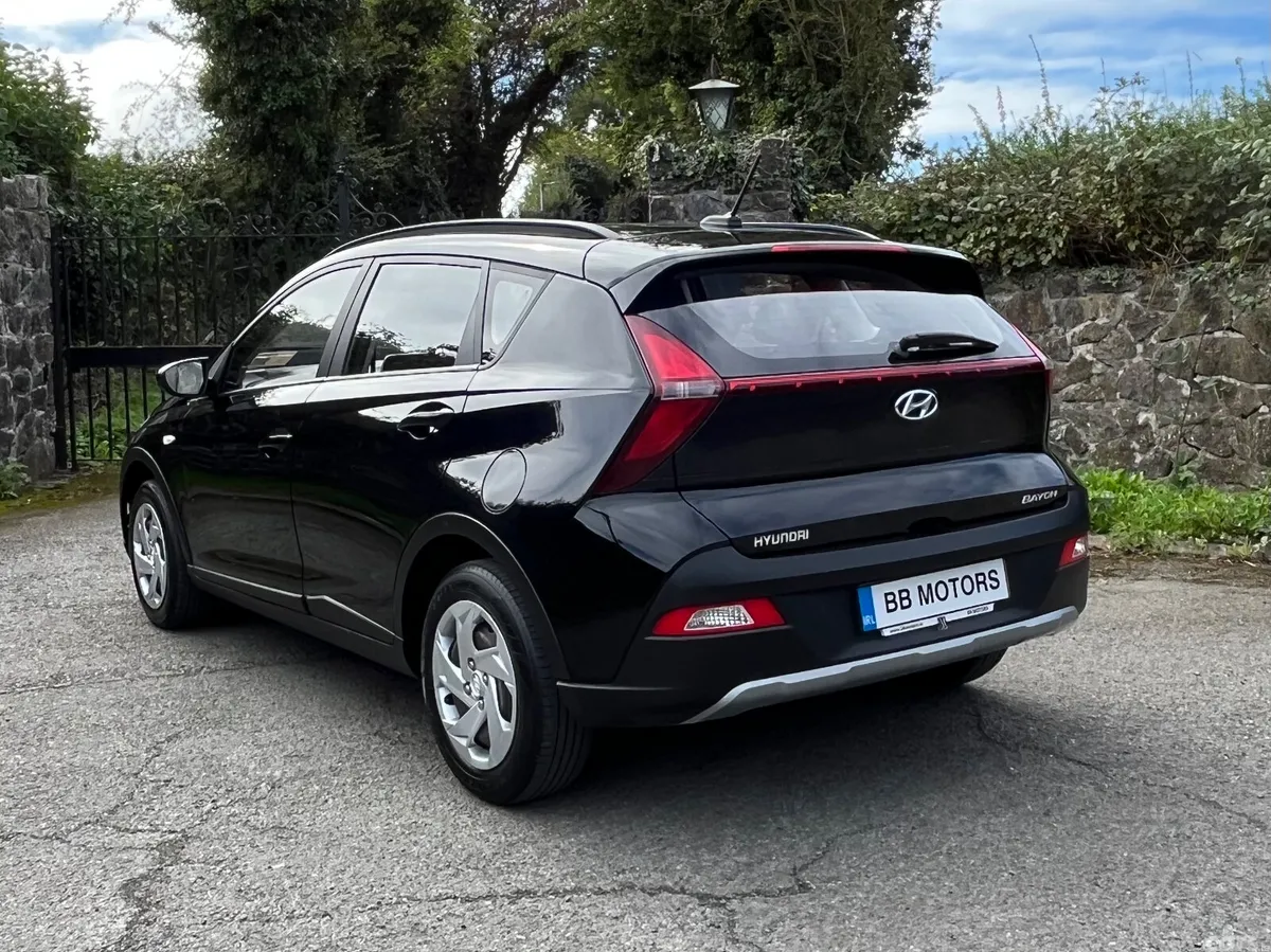 Hyundai Bayon Estate/Jeep, Petrol, 2021, Black