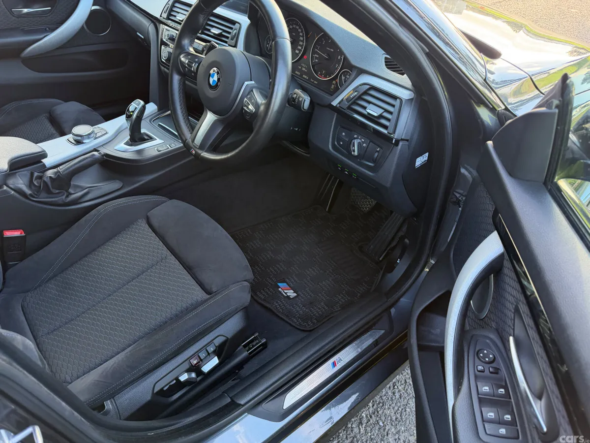 BMW 4-Series Coupe, Petrol, 2017, Black