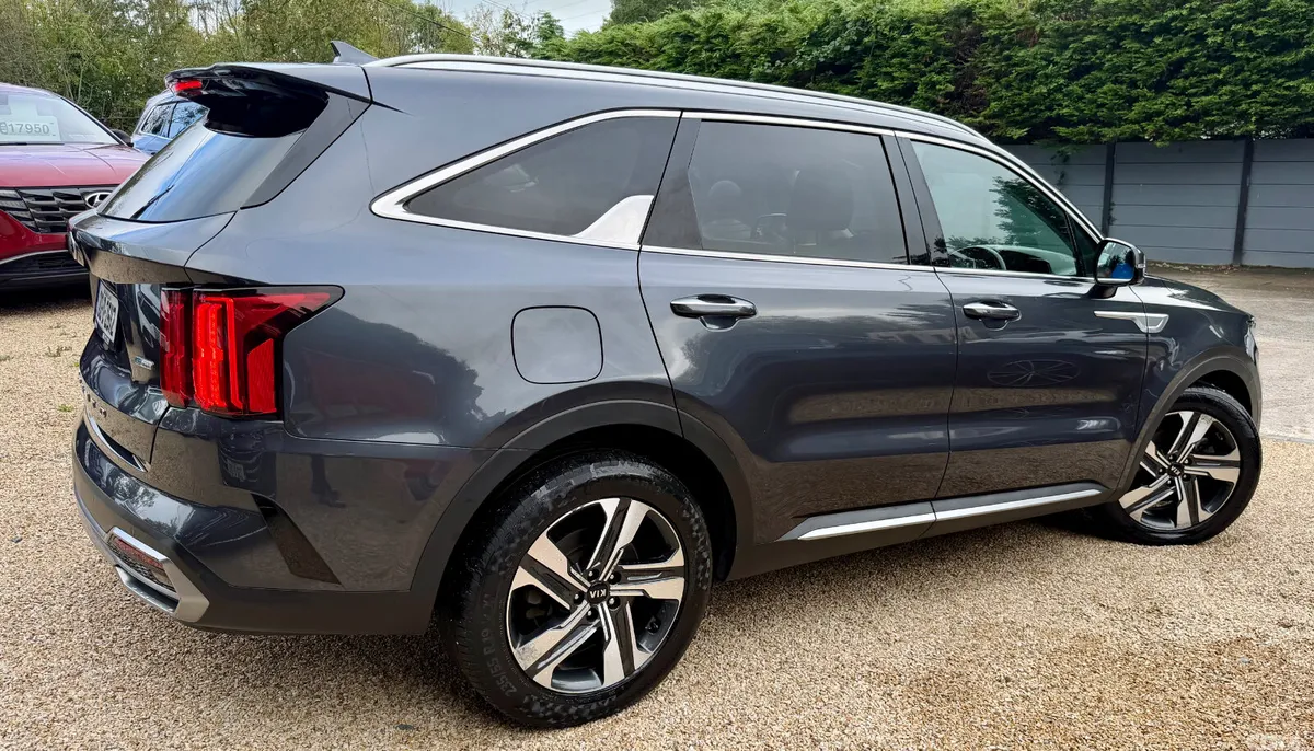 Kia Sorento SUV, Petrol Plug-in Hybrid, 2021, Grey