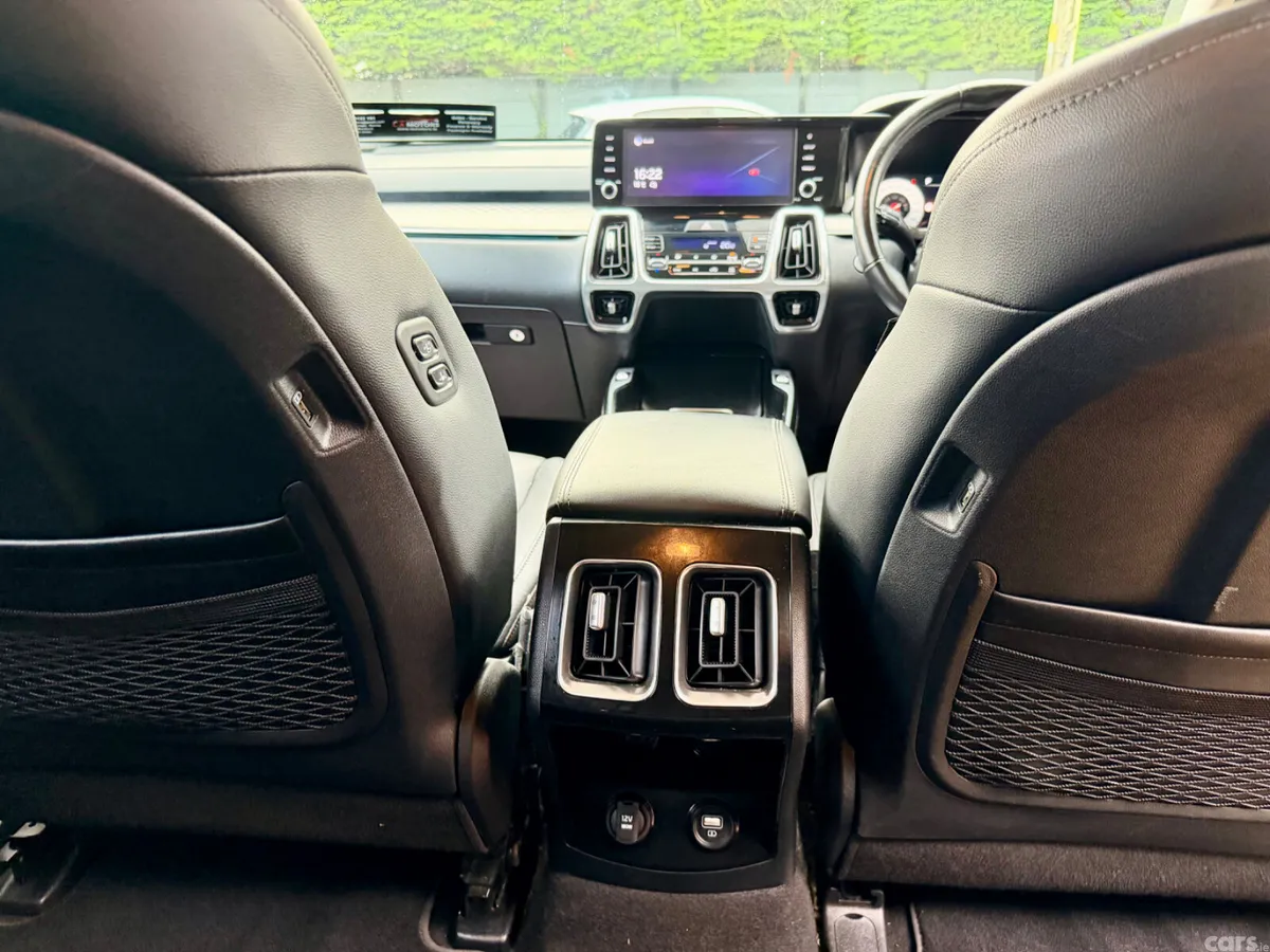 Kia Sorento SUV, Petrol Plug-in Hybrid, 2021, Grey