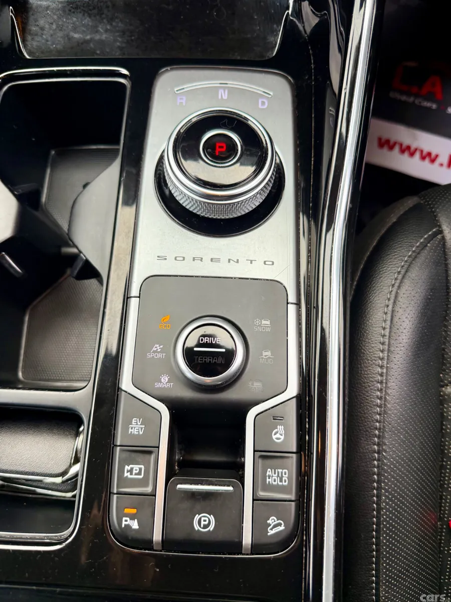 Kia Sorento SUV, Petrol Plug-in Hybrid, 2021, Grey
