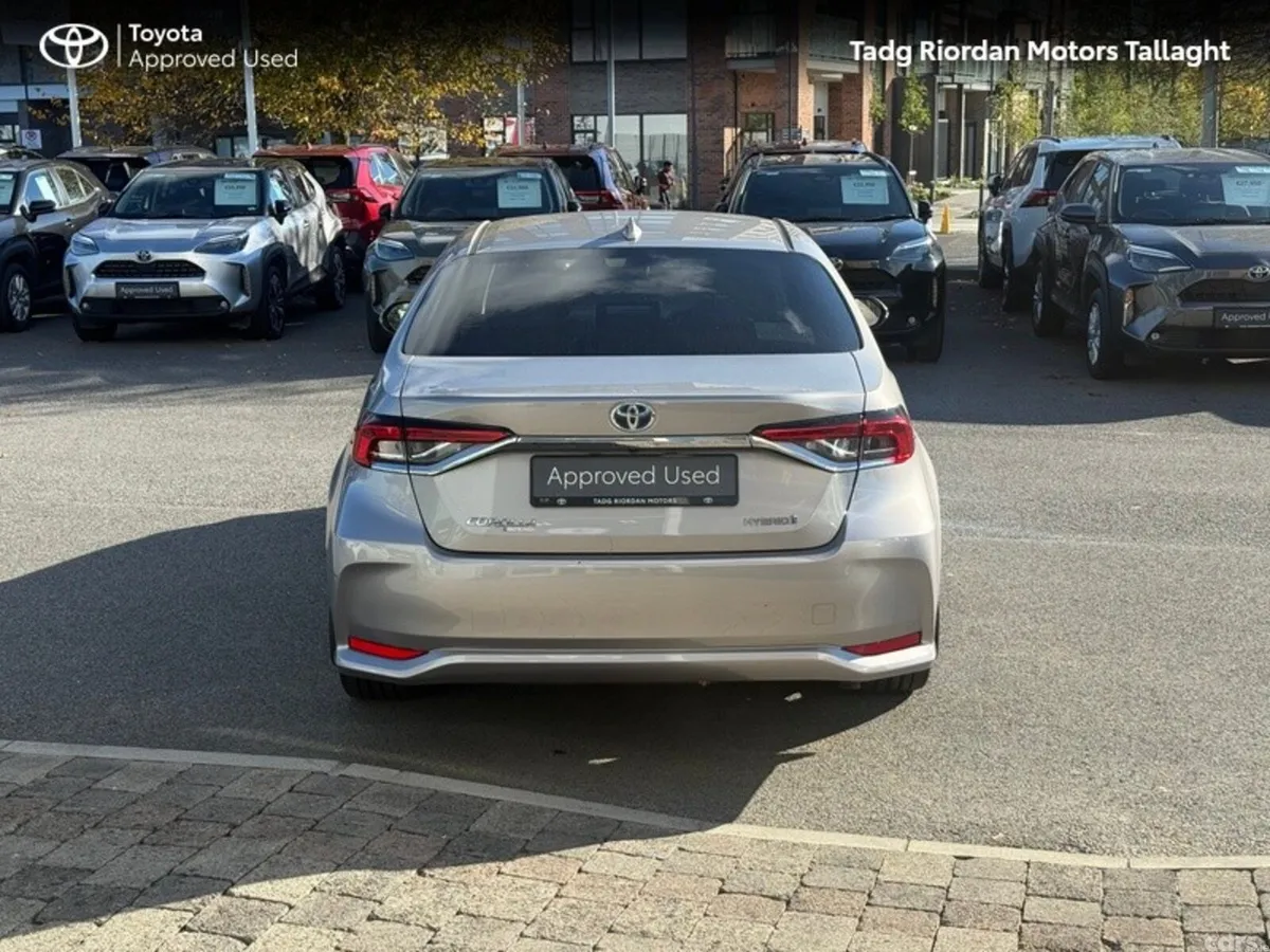 Toyota Corolla Saloon, Petrol Hybrid, 2021, Grey