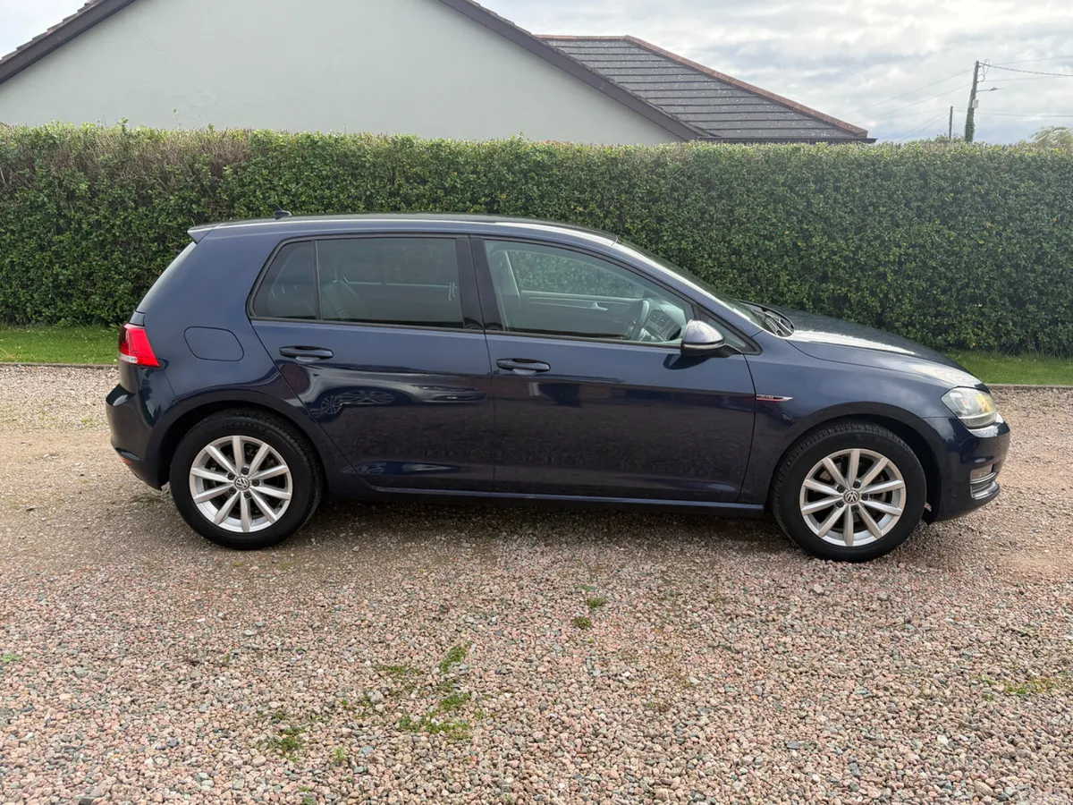 Volkswagen Golf Hatchback, Petrol, 2015, Blue