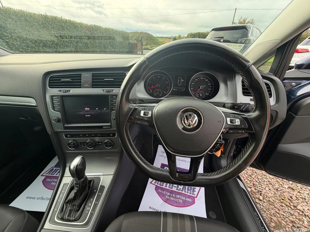 Volkswagen Golf Hatchback, Petrol, 2015, Blue