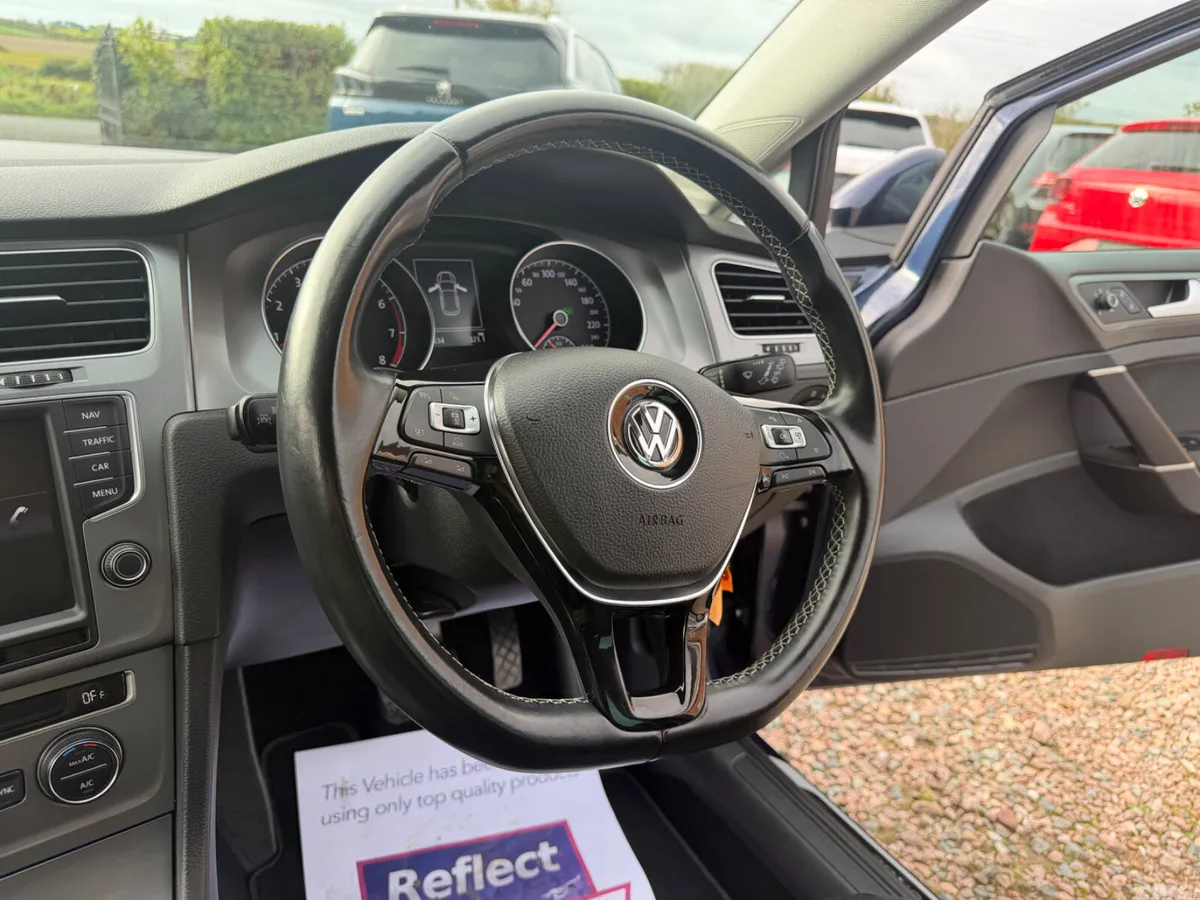 Volkswagen Golf Hatchback, Petrol, 2015, Blue