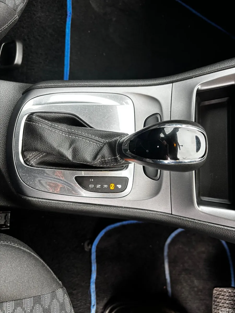 Opel Astra Hatchback, Petrol, 2019, Black