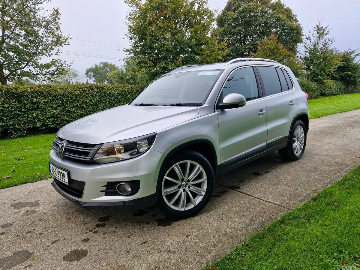 Volkswagen Tiguan SUV, Diesel, 2016, Silver