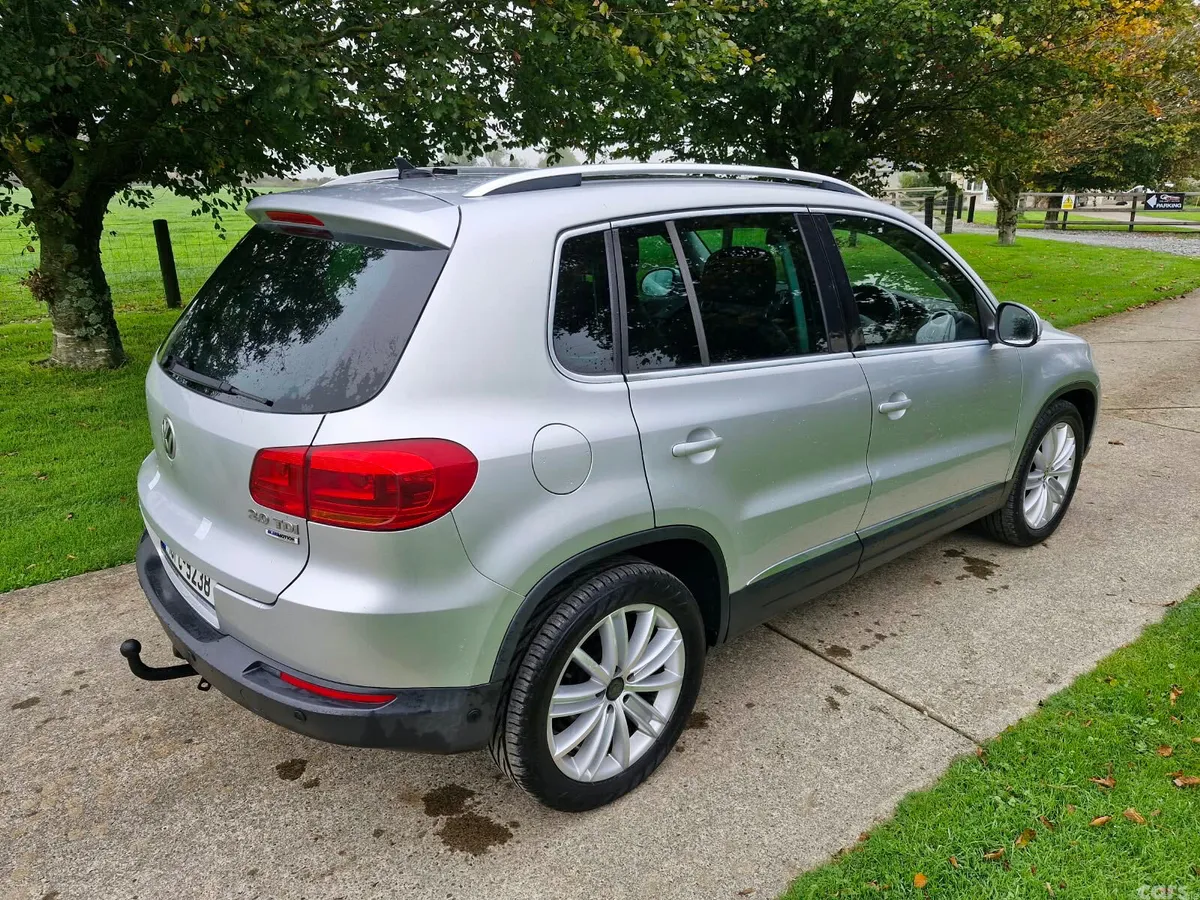 Volkswagen Tiguan SUV, Diesel, 2016, Silver