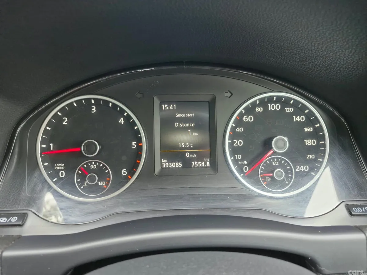 Volkswagen Tiguan SUV, Diesel, 2016, Silver