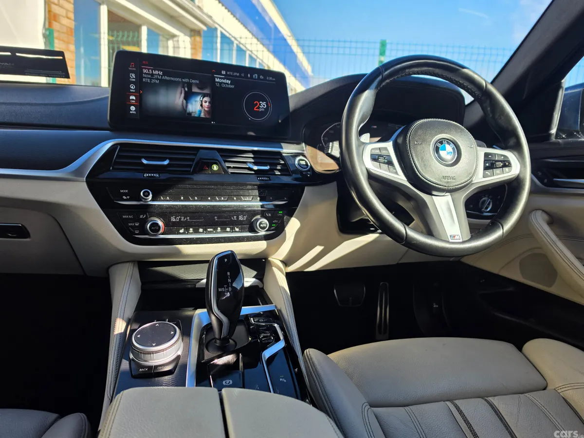 BMW 5-Series Saloon, Diesel, 2022, Blue