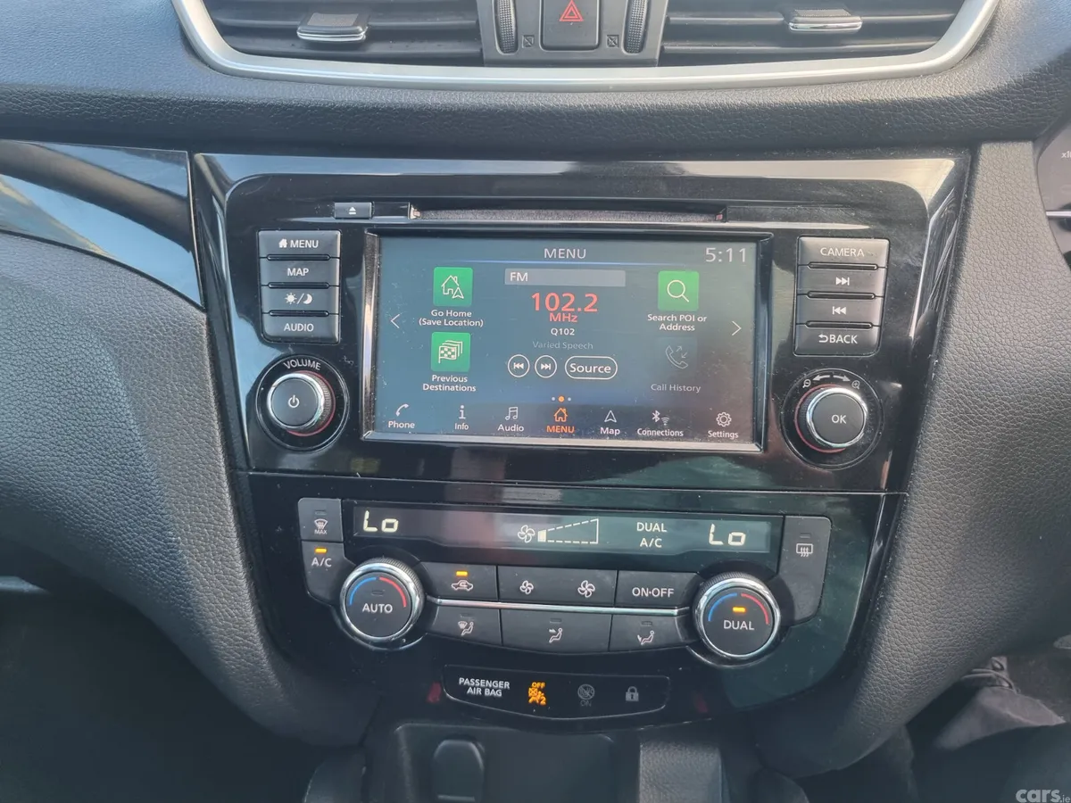 Nissan Qashqai MPV, Diesel, 2019, Black